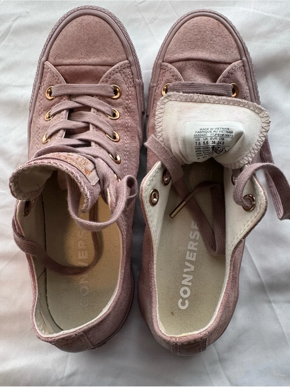 Converse Pink Suede Low-Top Sneakers with Gold Eyelets - Picture 7 of 8